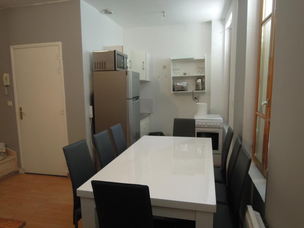 Appart'Hotel De La Tour Troyes Szoba fotó