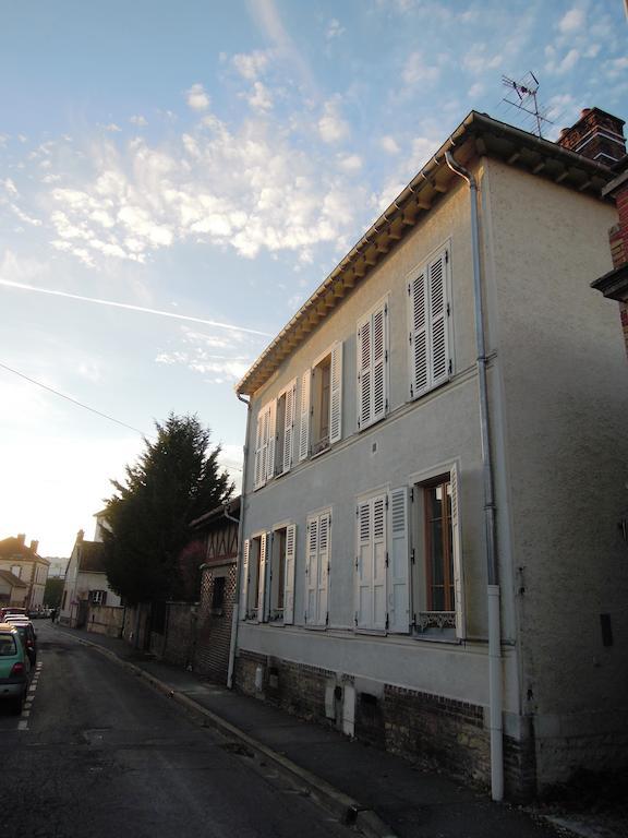 Appart'Hotel De La Tour Troyes Szoba fotó